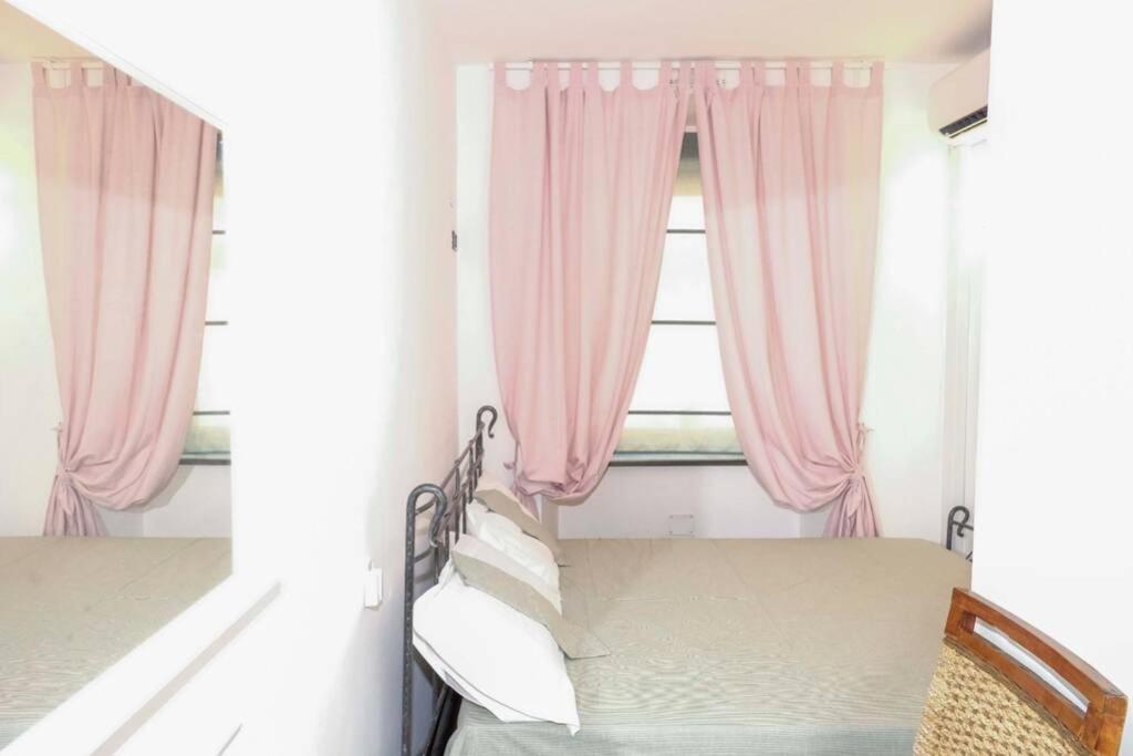 Napoli Centro Storico Un Passo Da San Gennaro Apartment Luaran gambar